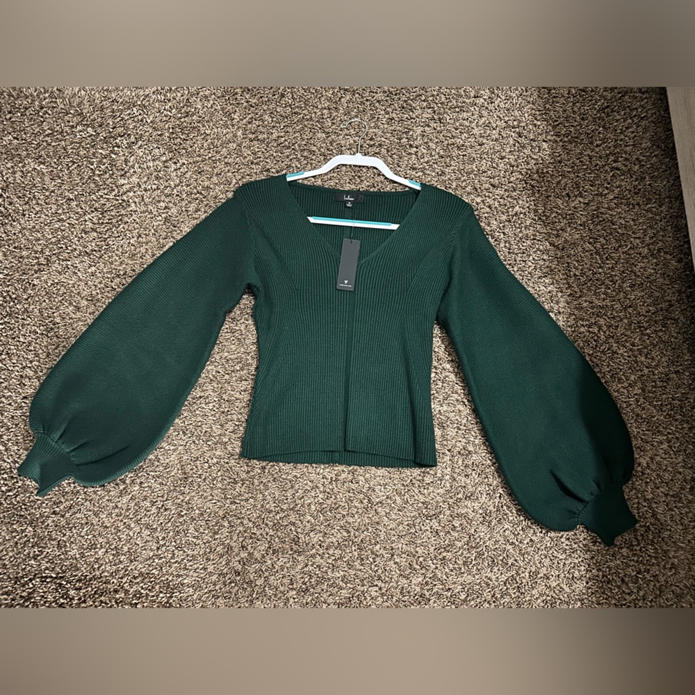 NWT!! Lulus Bubble sleeve Sweater